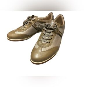 Ecco Hydromax Golf Shoes EU 41  US 10 10.5 Spikeless Women Gold Athleisure Sport
